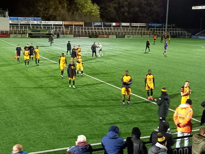 Cray Wanderers 3 Horsham 1 – Isthmian Premier – 8/12/21, Match Report