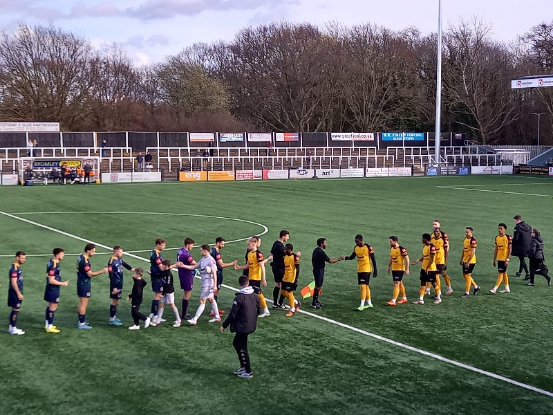 Cray Wanderers 5 Horsham 3 – Isthmian Premier, Saturday 25th March – Match Report