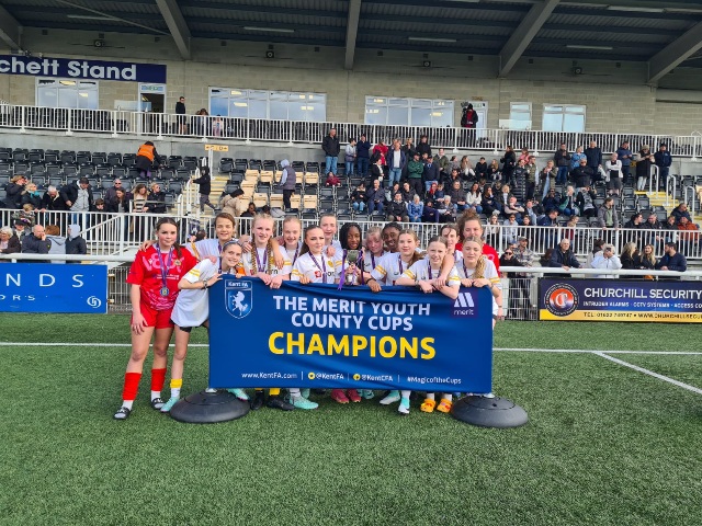 Merit Kent U14s Girls Cup Final: Cray Wanderers 2 Foots Cray Lions 1; SCEWFL Division One West – Crayford Arrows 1 Cray Wanderers Women 4 – 7/4/24